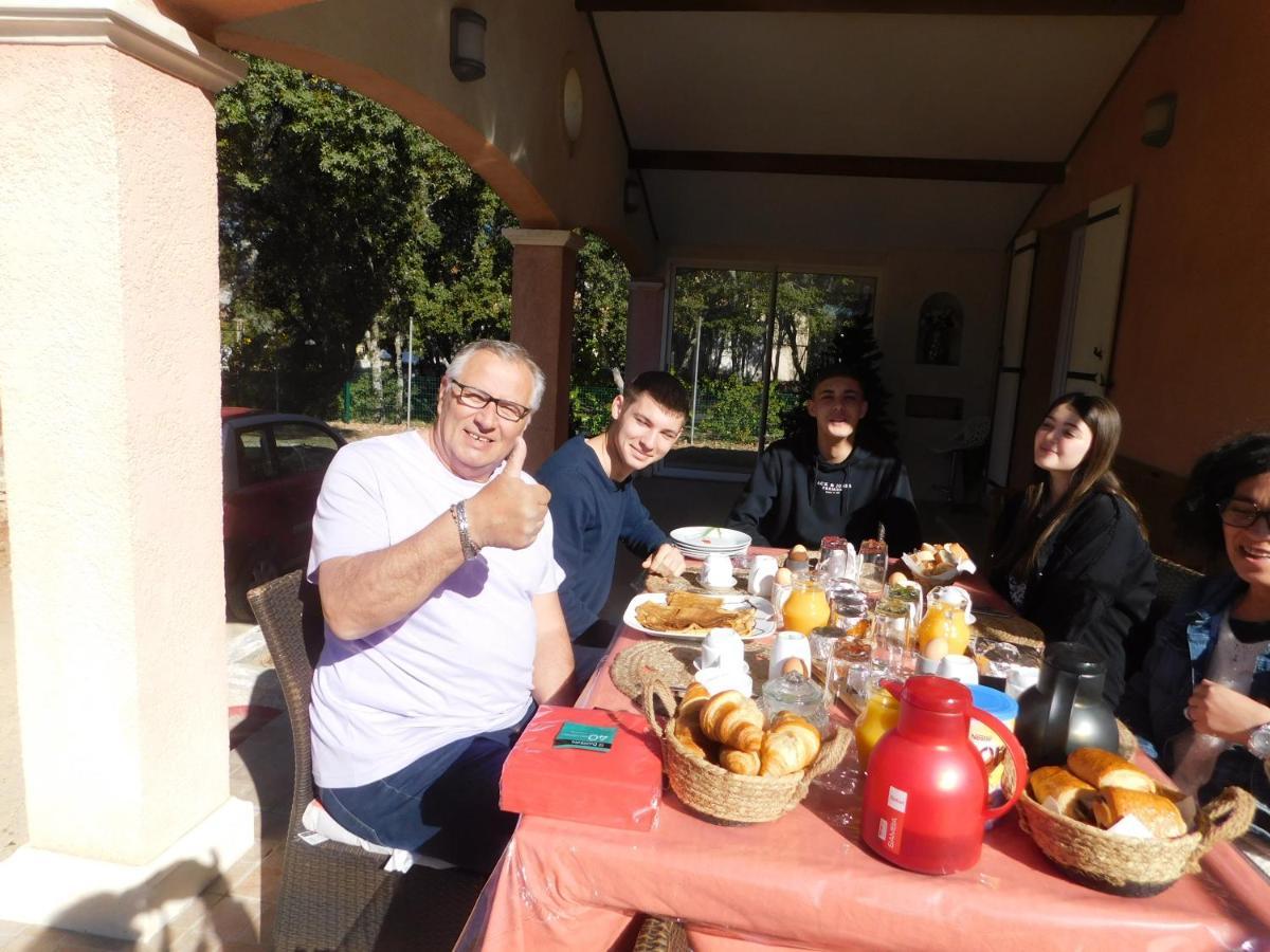 Régusse Chez Marie Bed & Breakfast エクステリア 写真